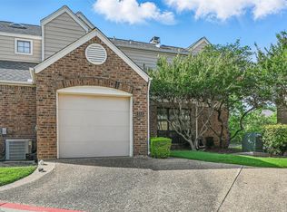 211 Cimarron Trl APT 8, Irving, TX 75063