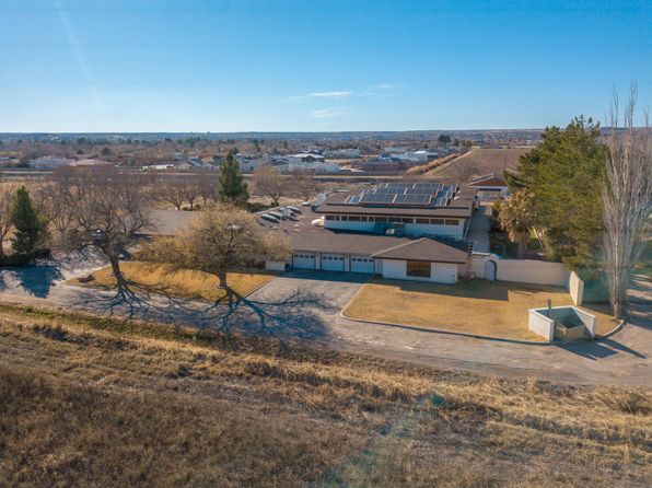 Horse Stalls El Paso Real Estate 2 Homes For Sale Zillow