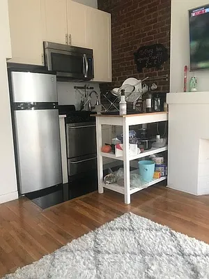 Rented by Sky Management | media 21