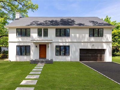 77 Oxford Blvd, Great Neck, NY, 11023