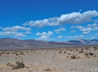 101 Screech Owl Rd, Twentynine Palms, CA 92277