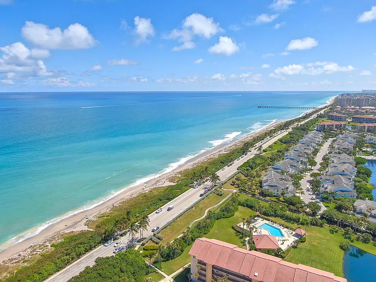 301 S Seas Dr #305 — Photo 3