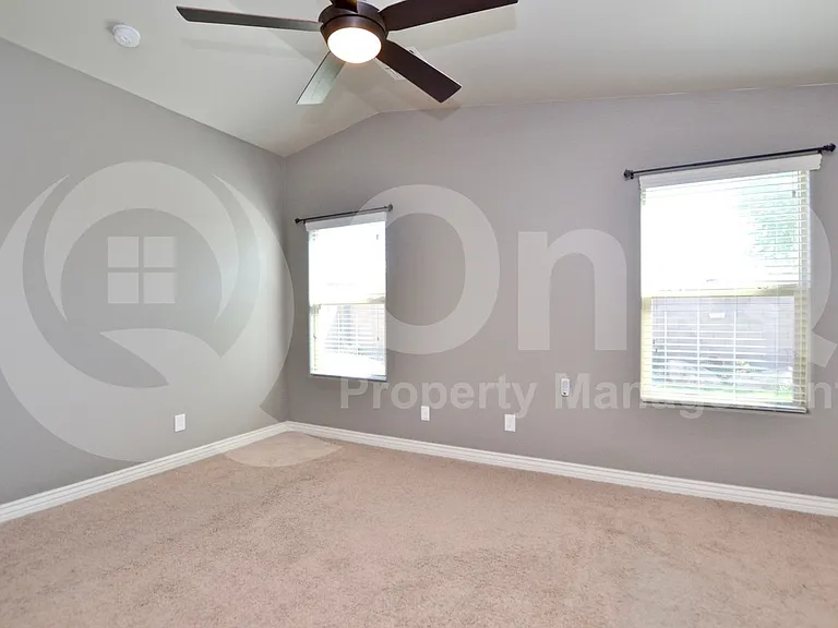 2223 E Hazeltine Way — Photo 8
