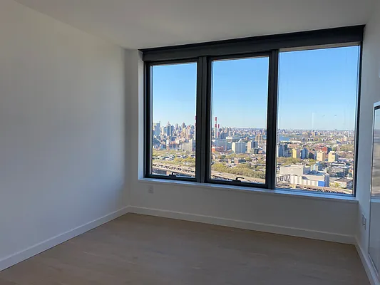 Rented by The Ariel Group Realty Corp | media 19