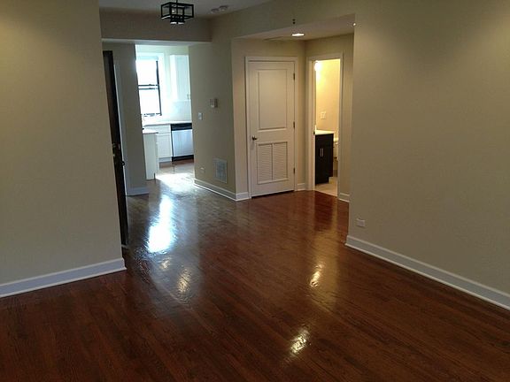 4th image of 4653 N Wolcott Ave #1FT