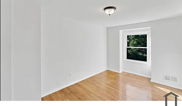 2102 Cockspur Rd — Photo 5