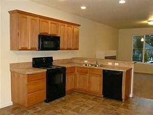 5th image of 13409 NE 51st St