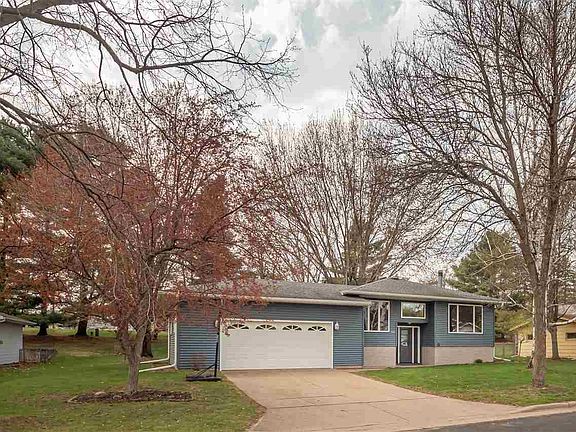 3rd image of 1624 Becher Dr