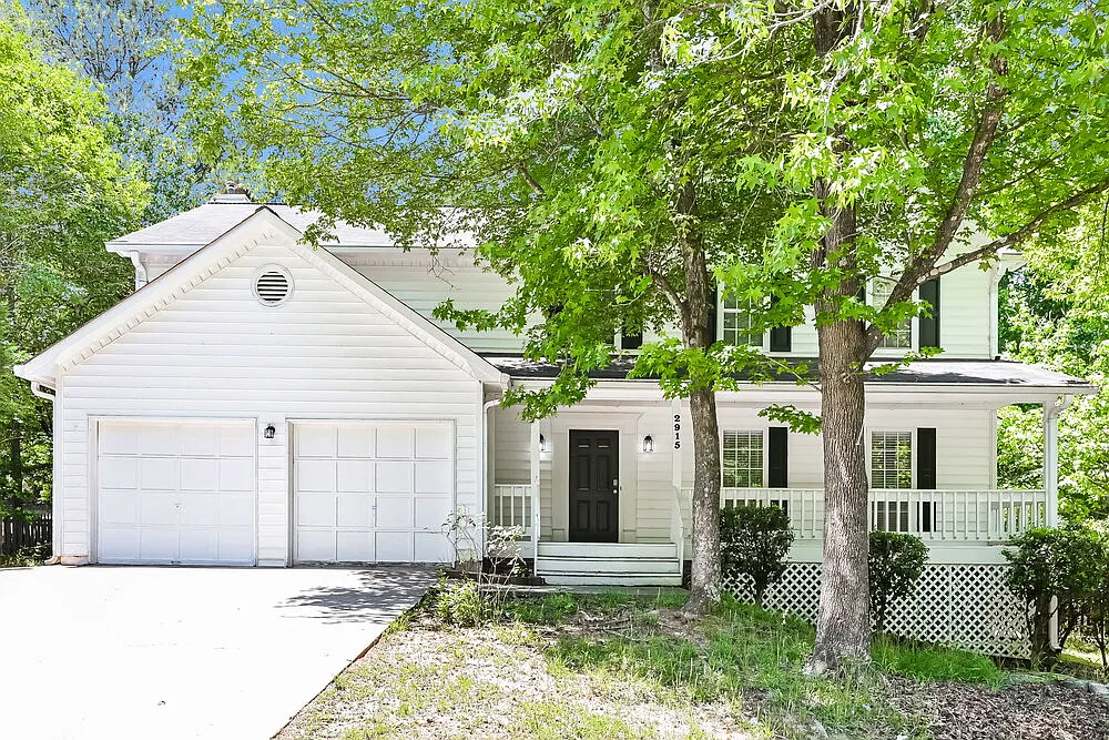 4 bed, 2.5 bath, 2348 sqft, $2,380 — Photo 1