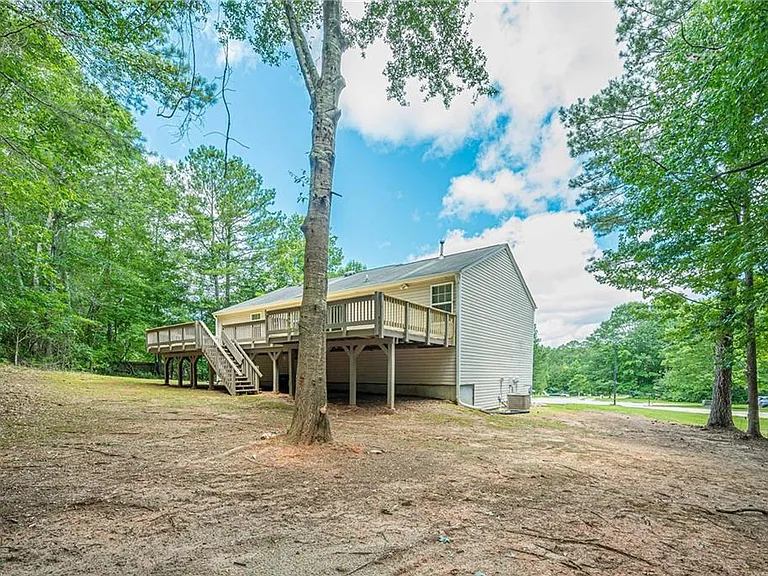 437 Waterbury Way — Photo 48