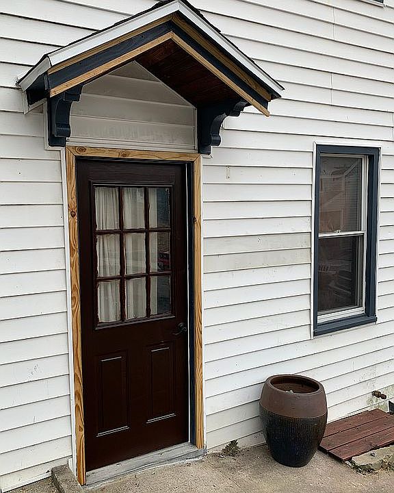 2nd image of 408 Walnut St