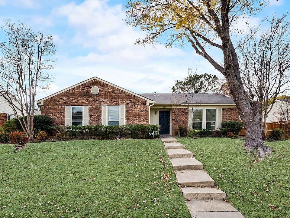 1st image of 223 Aspenway Dr