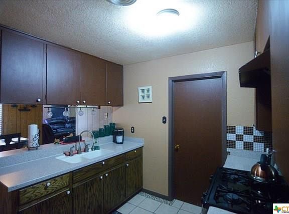 5th image of 1210 Greenwood Ave