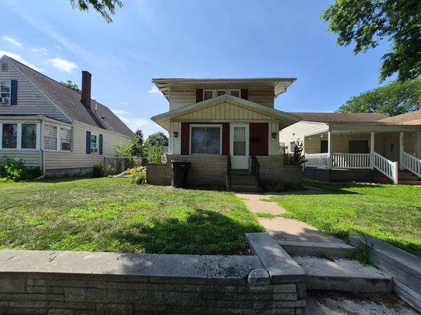 2806 Hartzer St, South Bend, IN 46628