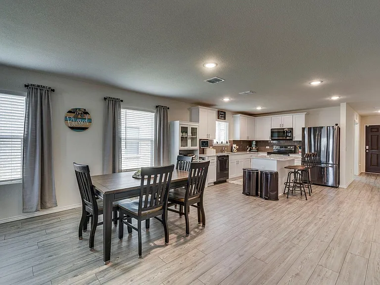 4432 Sagecroft Rd — Photo 8