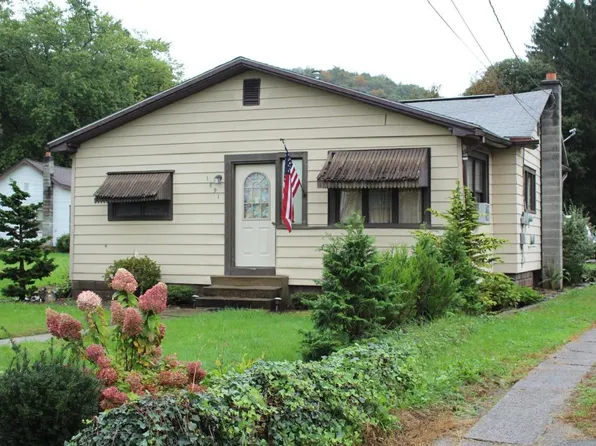 1891 Berry Ave, Williamsport, PA 17701