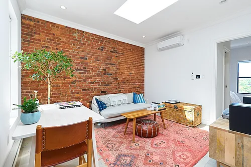 370 Baltic St #2R Photo 1