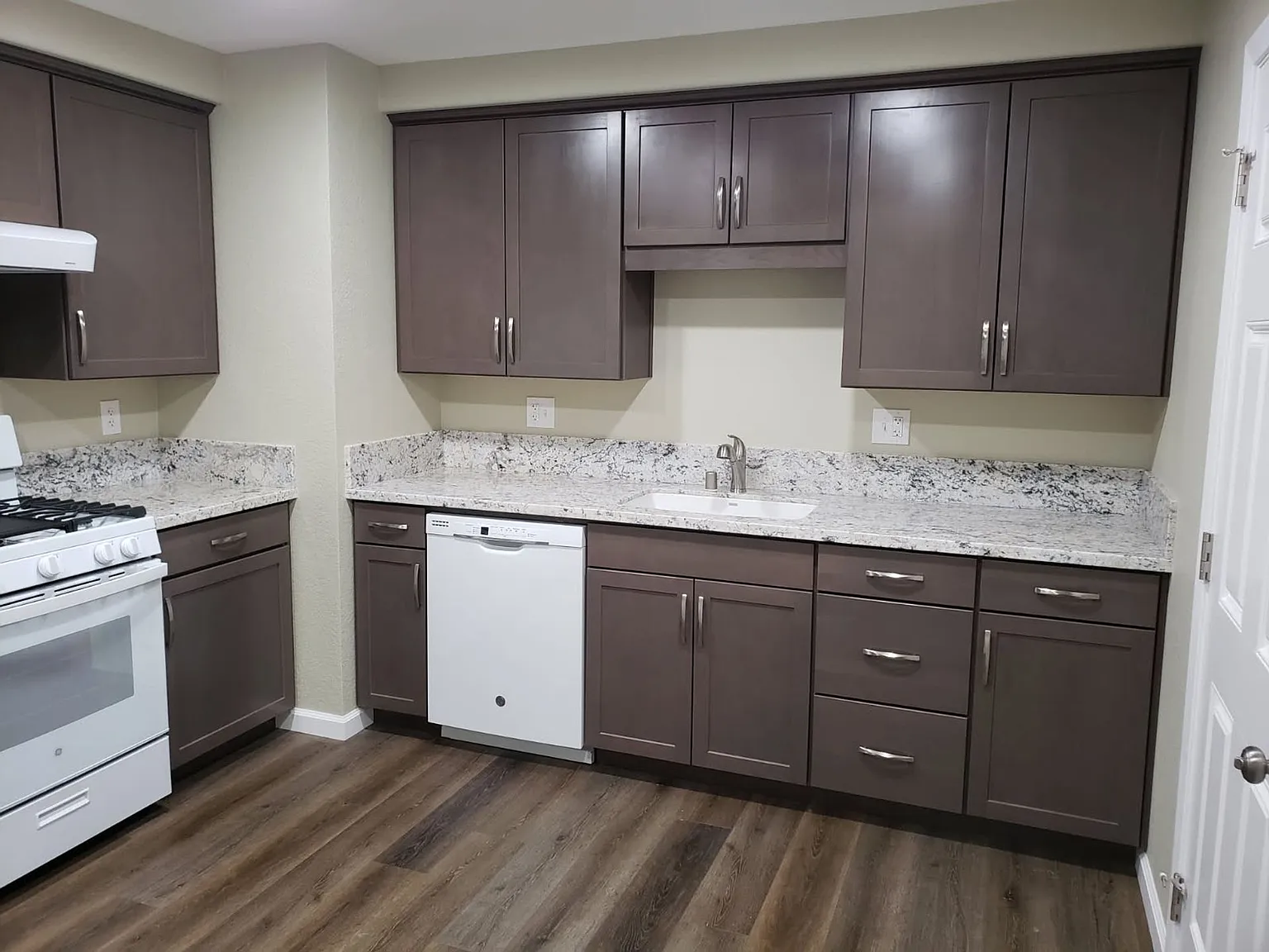Nice 2 bedroom 1 Bath home in Turlock — Photo 2