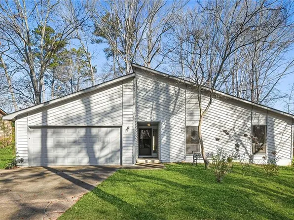 1214 Wade Green Cir NW, Acworth, GA 30102