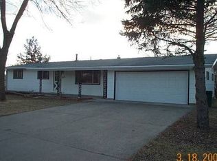 303 W 2nd St, Boone, IA 50036