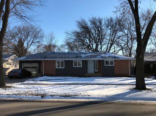 2706 Rivershore Dr S, Moorhead, MN 56560