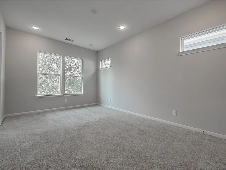 5610 Patrick St #I — Photo 20
