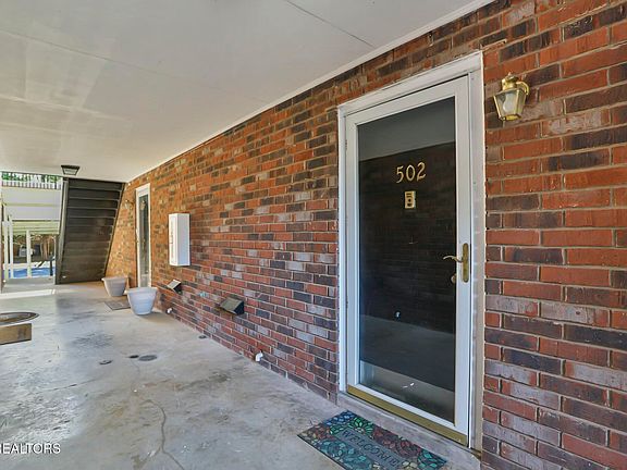 3rd image of 1617 Woodrow Dr APT 502