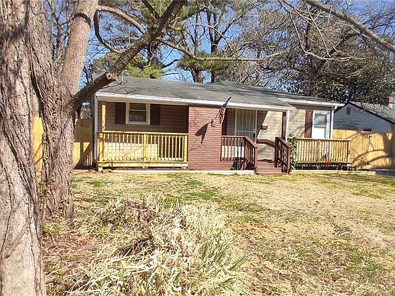 5th image of 8228 Edwin Dr