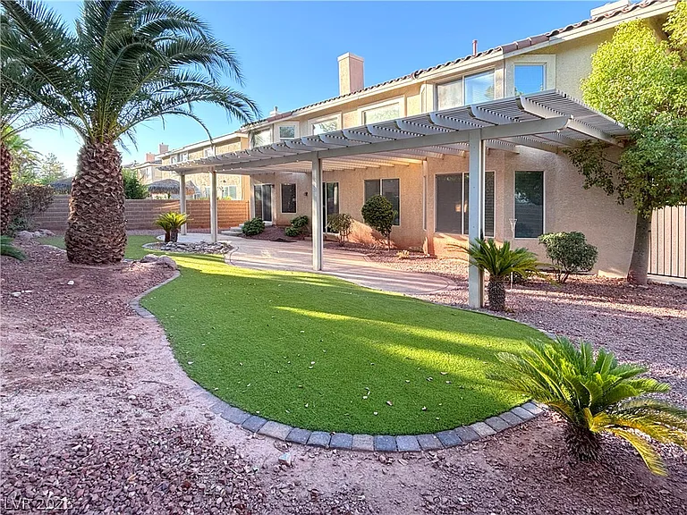4127 Abernethy Forest Pl — Photo 3