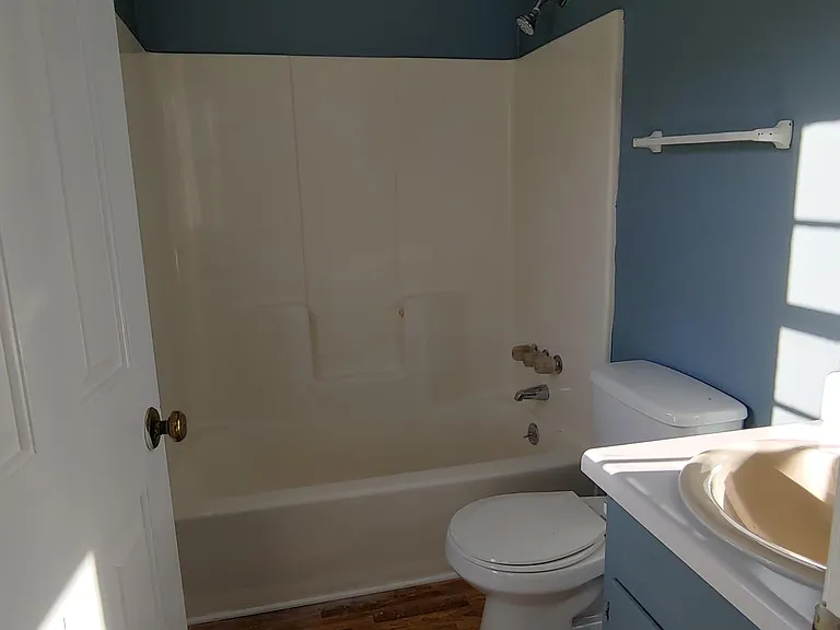 1008 Jeanette Ln — Photo 7