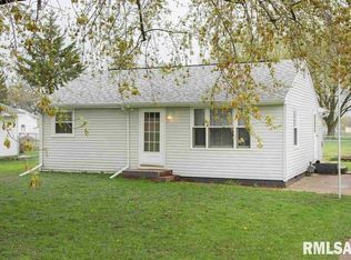 1610 Coyne Center Rd, Milan, IL 61264