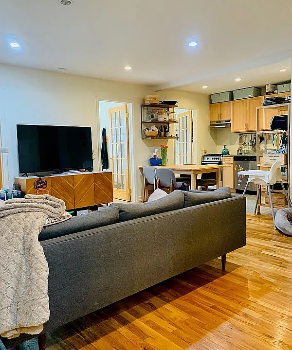 1st image of 54 Livingston St #9A
