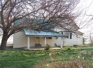 205 Front St, Trezevant, TN 38258