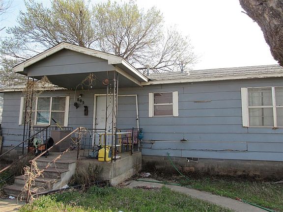 2nd image of 805 SW 4th St