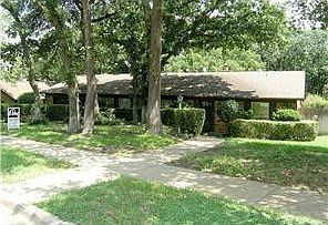 1st image of 1813 Holly Oak St
