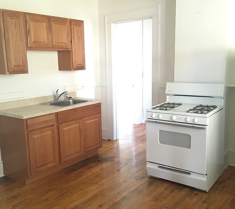 1st image of 908 Park Ave APT 4