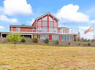1803 NE Squire Dr, Madras, OR 97741