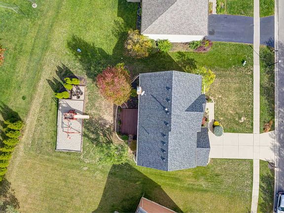 4th image of 7584 Lakota Springs Dr