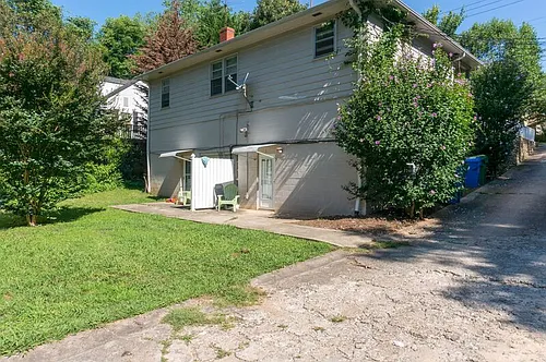 188 Edgewood Rd Photo 1