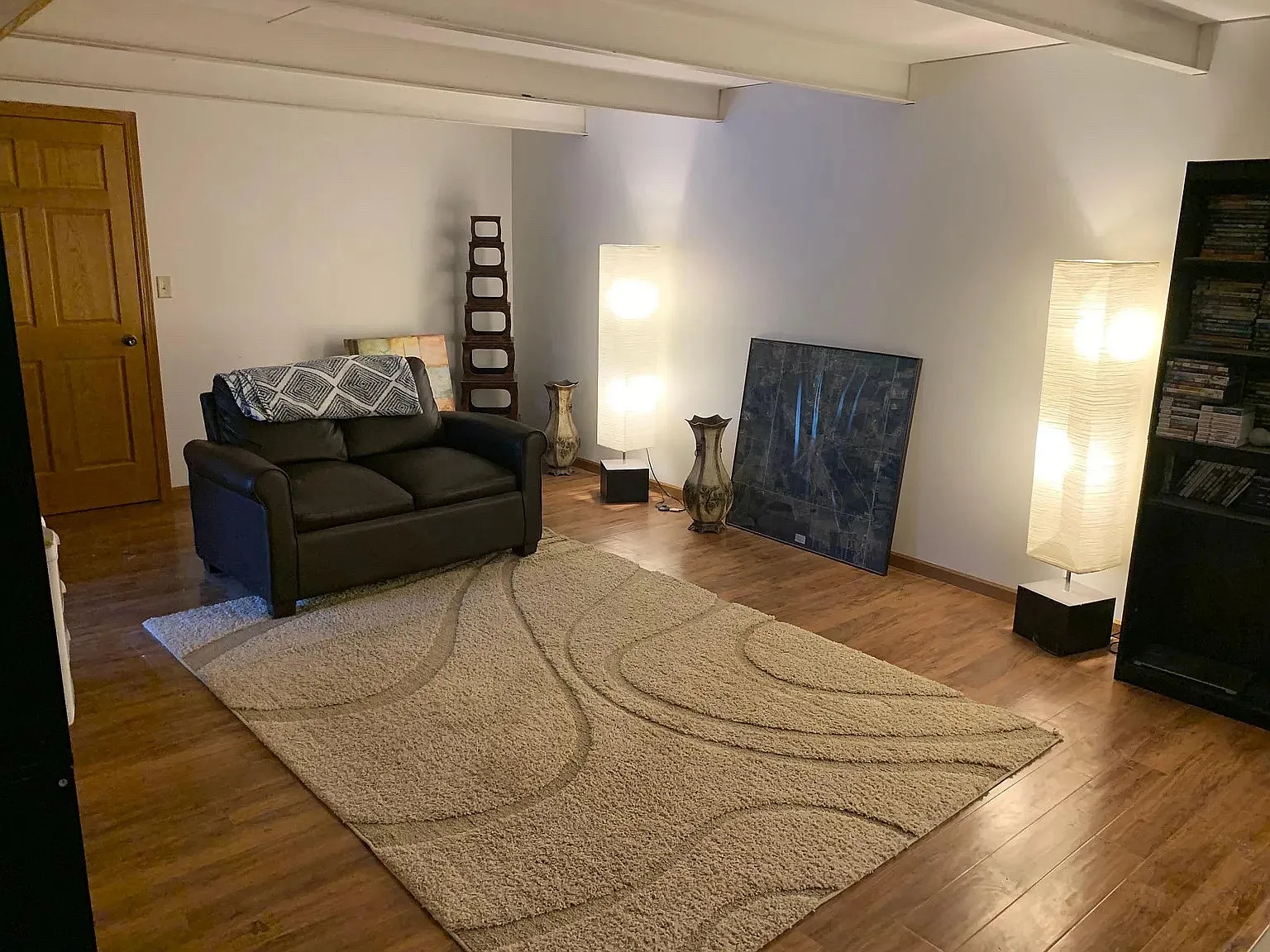 2 bed, 650 sqft, $1,275 — Photo 1