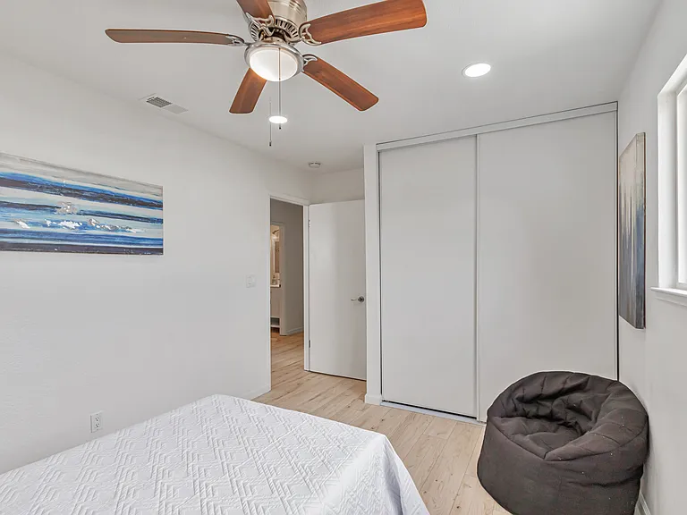 295 Rio Verde Pl #4 — Photo 16
