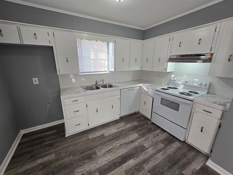 6100 Wood_05152025