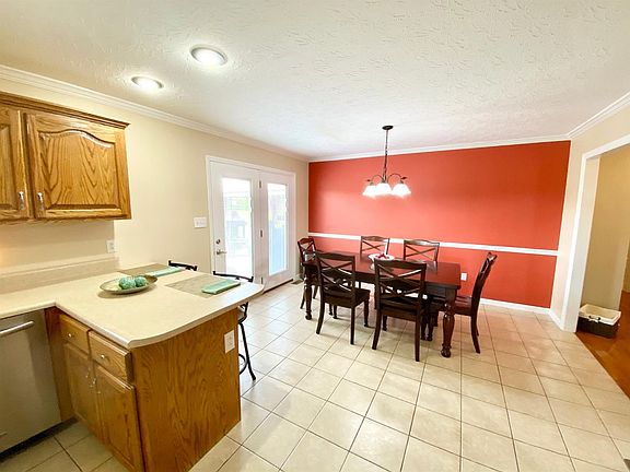 5th image of 101 Shirdell Dr