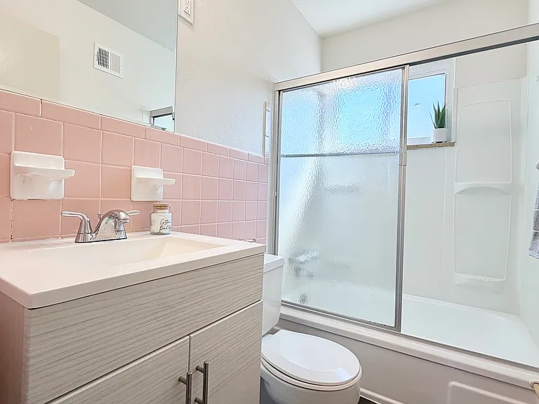 2815 Lemay Ferry Rd #D — Photo 7
