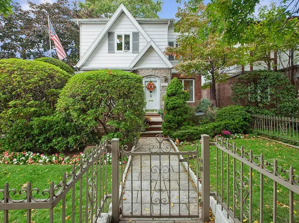 3101 Fillmore Ave #Penthouse, Brooklyn, NY 11234