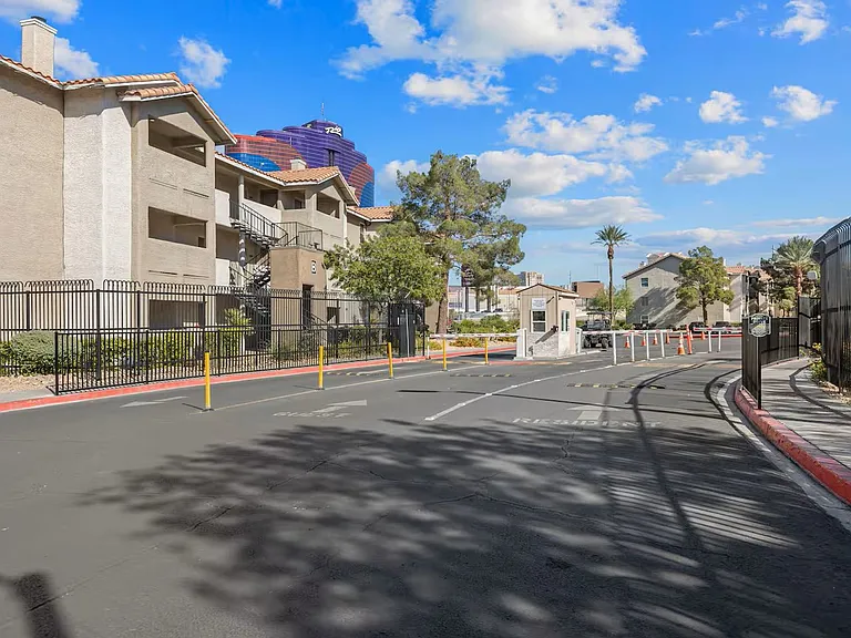 4200 S Valley View Blvd #3019 — Photo 4
