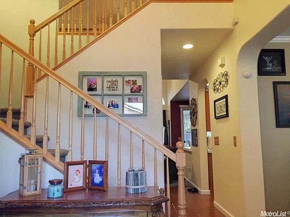 4th image of 105 Coastal Ln