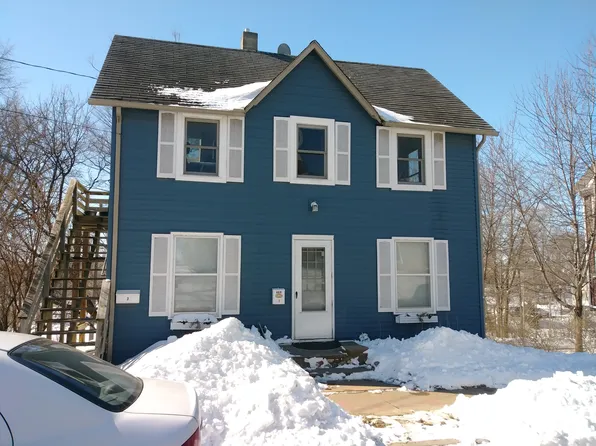 468 3rd St, Excelsior, MN 55331