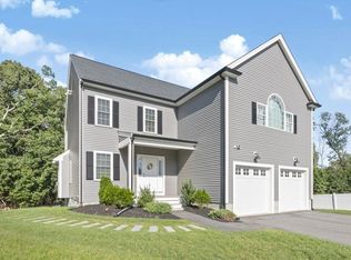 5 Ej Griffin Cir, Randolph, MA 02368
