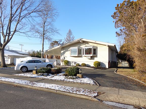 4th image of 380 Baylawn Ave